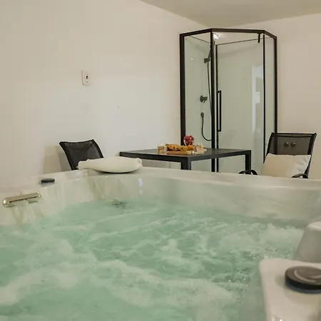 High Tatras Family Mansion With Sauna, Jacuzzi & Gym Vila