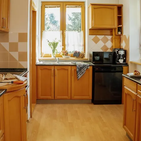 High Tatras Family Mansion With Sauna, Jacuzzi & Gym Vila *