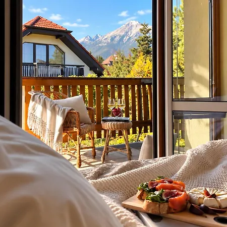 High Tatras Family Mansion With Sauna, Jacuzzi & Gym Vila Nova Lesna