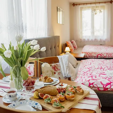 High Tatras Family Mansion With Sauna, Jacuzzi & Gym Vila Nova Lesna