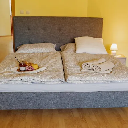 High Tatras Family Mansion With Sauna, Jacuzzi & Gym Vila *